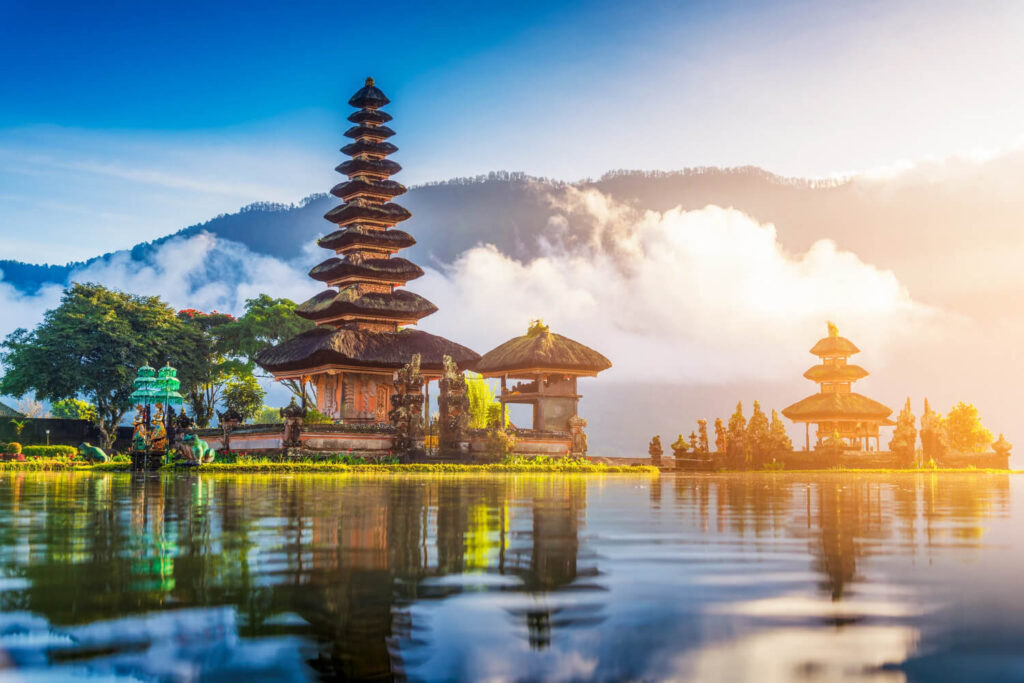 Pura ulun danu bratan temple, bali, indonesie