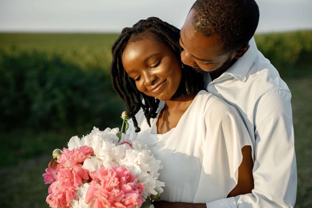 photo de couple de mariage avec une femme malgache